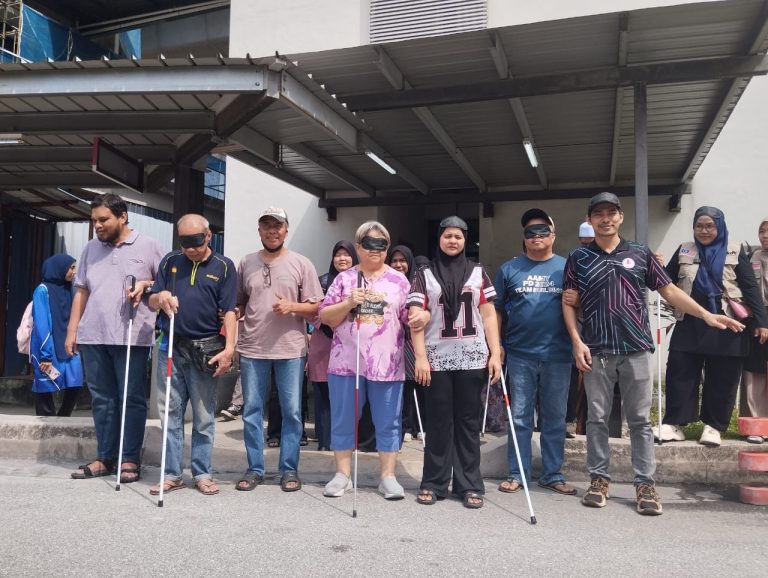 Baru tahu susah jadi ‘buta’